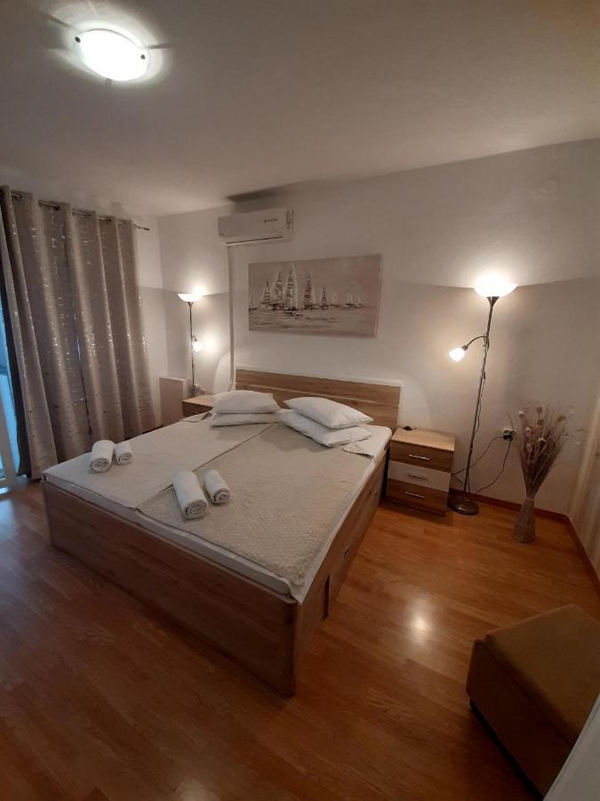 Apartments Adria Jadrija Eksteriør billede