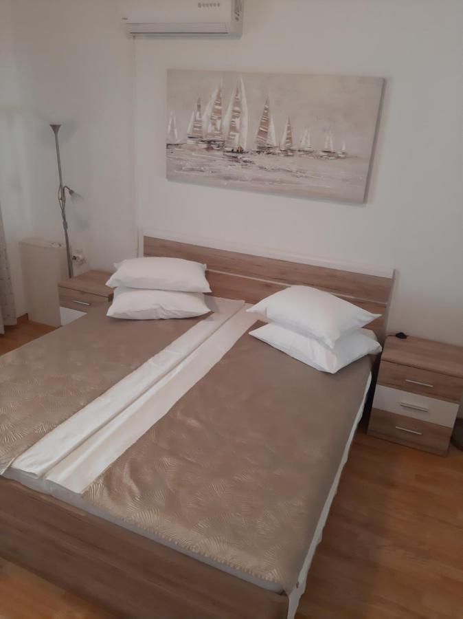 Apartments Adria Jadrija Eksteriør billede