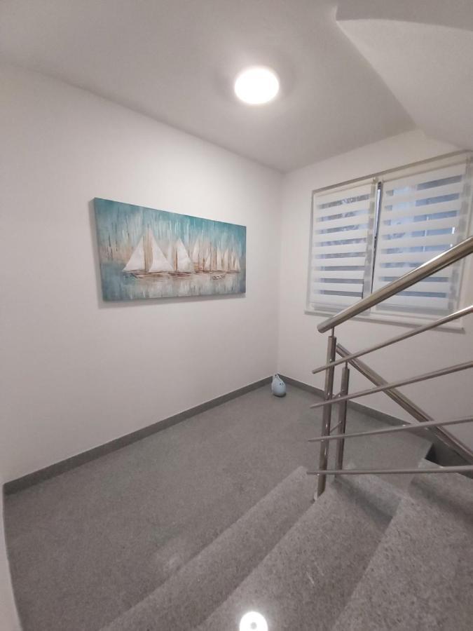 Apartments Adria Jadrija Eksteriør billede